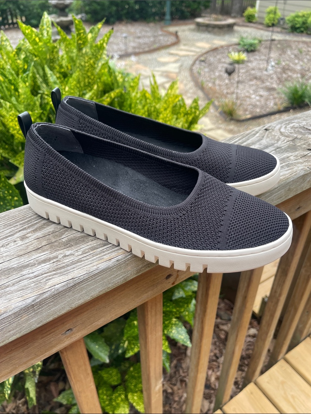 Vionic Uptown Skimmer Knit Black Flat-Sz 9
